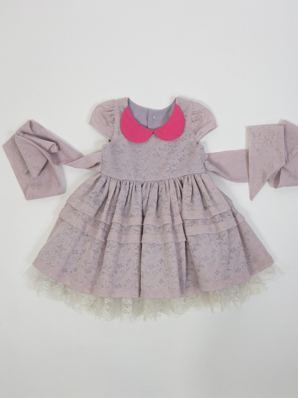 Aggie & Francois Girls Size 2 Purple Lace Dress with Bright Pink Collar!